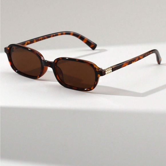 Tortoise Shell Sunglasses - Picture 2 of 3